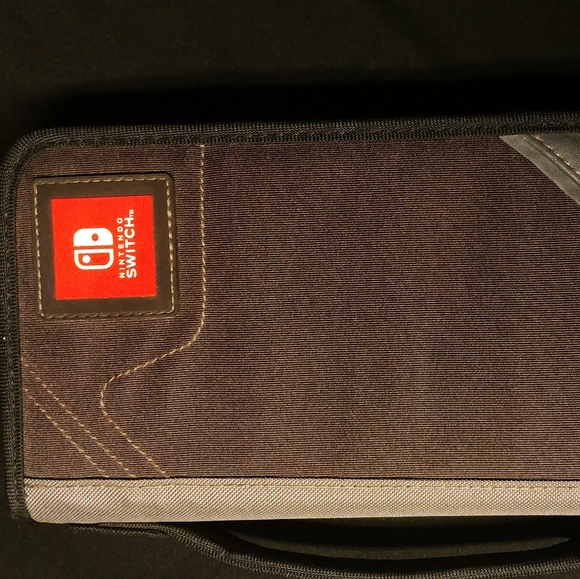 Nintendo Switch Case - Picture 2 of 10